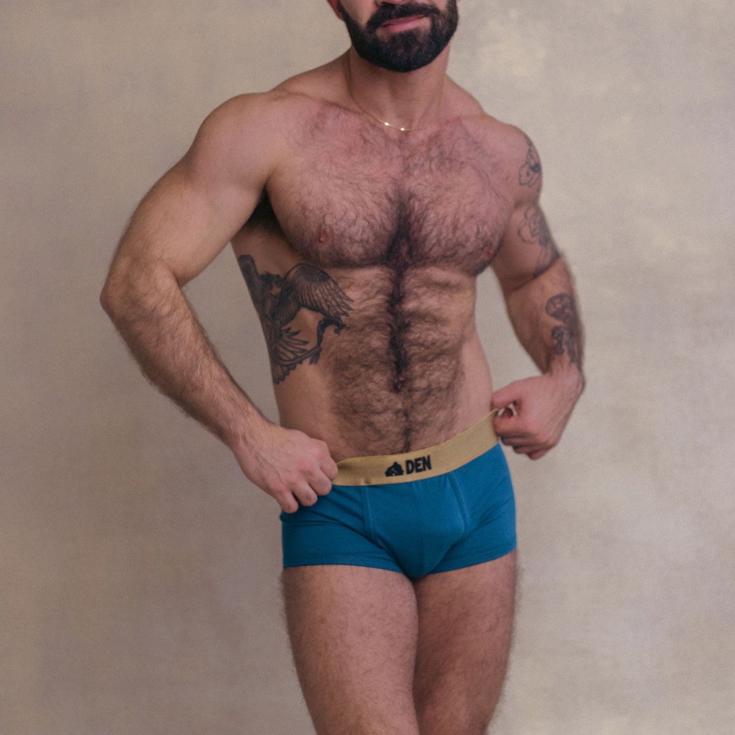 Teal Core Trunk. Image 1