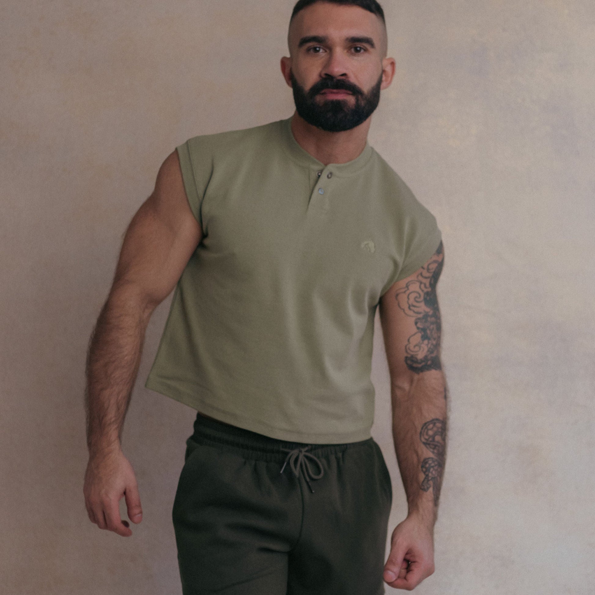 Sage Union Crop Tee. Image 1